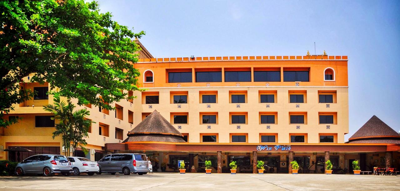 Win Place Hotel Τσιάνγκ Μάι Εξωτερικό φωτογραφία