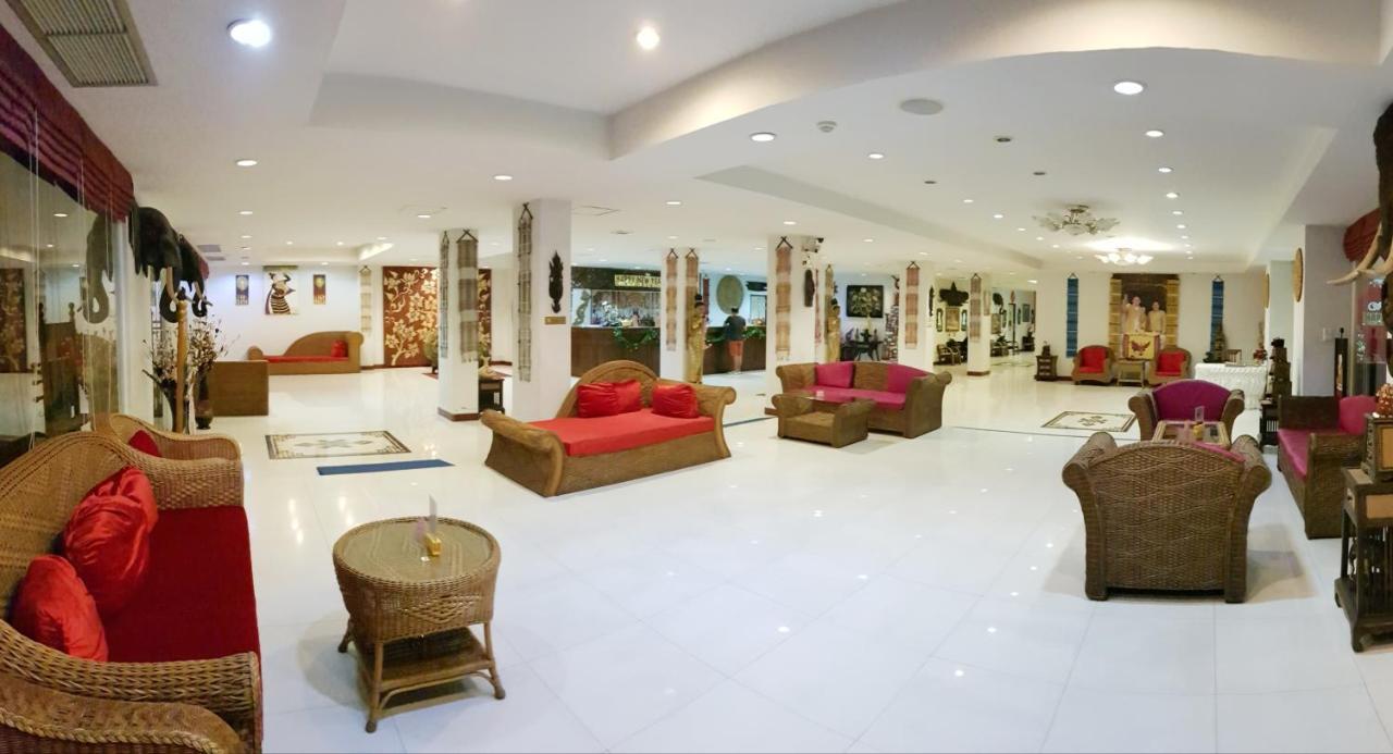 Win Place Hotel Τσιάνγκ Μάι Εξωτερικό φωτογραφία